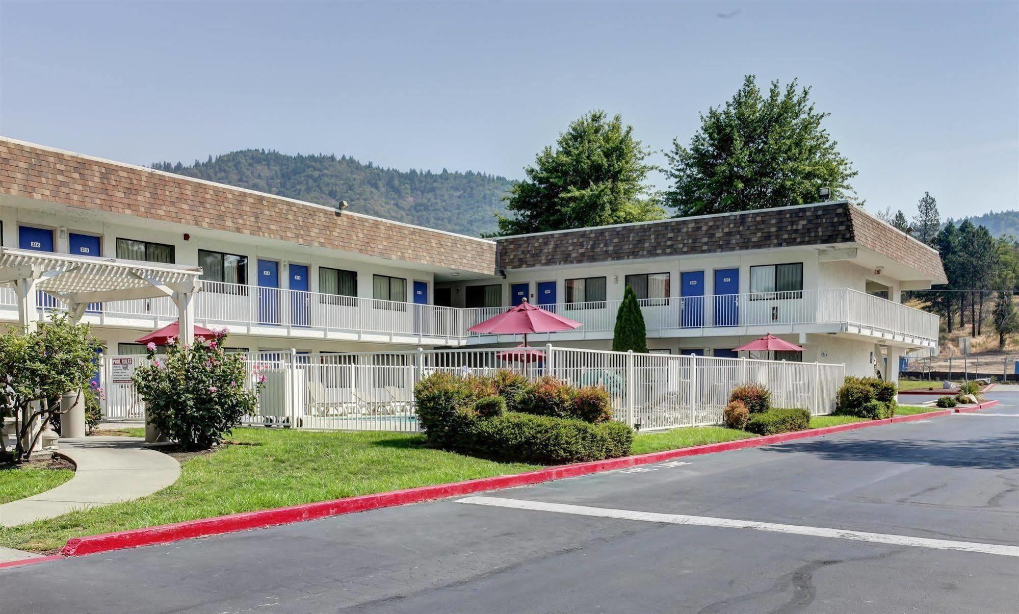 Motel 6-Grants Pass, Or Экстерьер фото