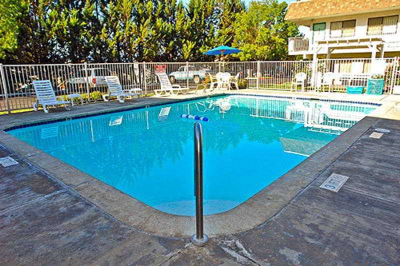 Motel 6-Grants Pass, Or Экстерьер фото